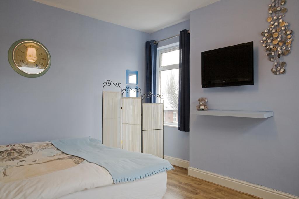 Oaklands Apartment Wolverhampton Bagian luar foto
